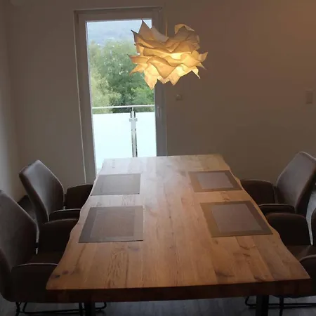 Ferienwohnung Erfterassen 1 *