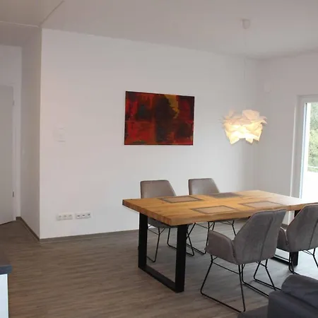 Ferienwohnung Erfterassen 1 דירה *